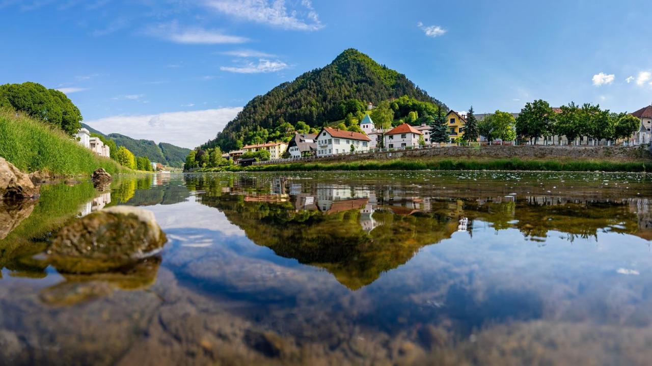 Hotel Spica Ласко Экстерьер фото